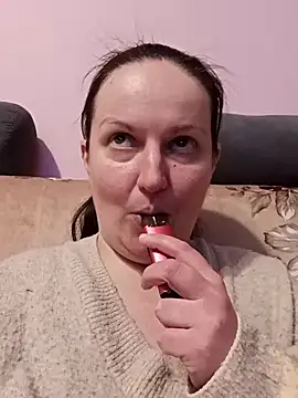 BustyLadyAlma's Webcam Show