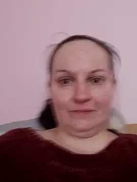 Czat XXX na żywo – BustyLadyAlma
