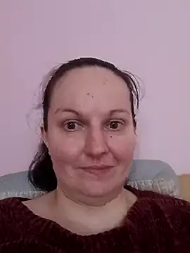 Chat XXX en directo de BustyLadyAlma