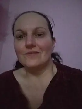 Chatroom XXX en direct de BustyLadyAlma