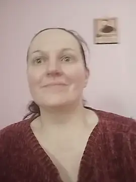 חדר צ'אט בשידור חי של BustyLadyAlma