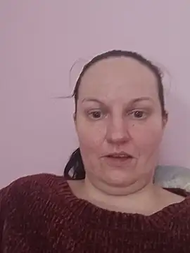 BustyLadyAlma's Webcam Show