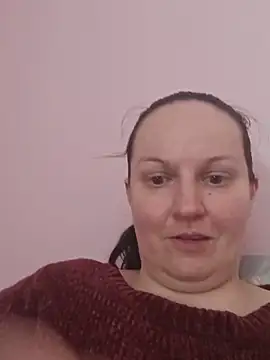חדר צ'אט בשידור חי של BustyLadyAlma