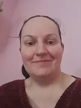BustyLadyAlma Live Chatraum