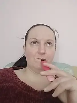BustyLadyAlma Webcam show