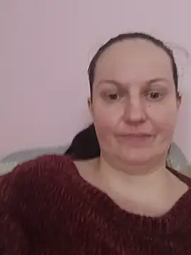 Chat XXX en directo de BustyLadyAlma