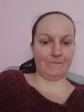 Chat XXX en directo de BustyLadyAlma