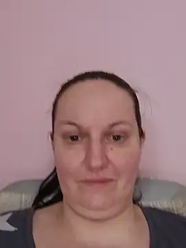 BustyLadyAlma Obrolan Langsung XXX