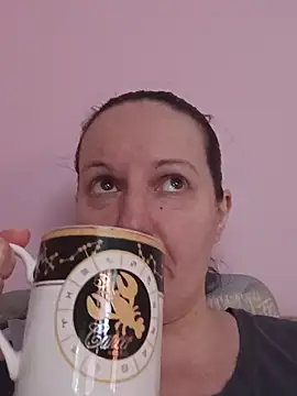 BustyLadyAlma Live XXX-Chat