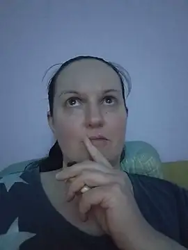 Chat XXX ao vivo de BustyLadyAlma