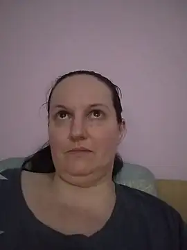 BustyLadyAlma Adlı Modelin Web Kamerası Şovu