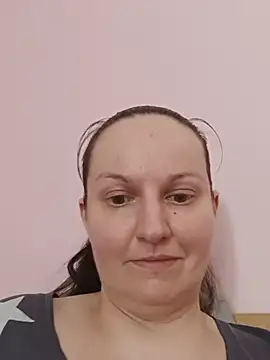 XXX chat uživo modela BustyLadyAlma