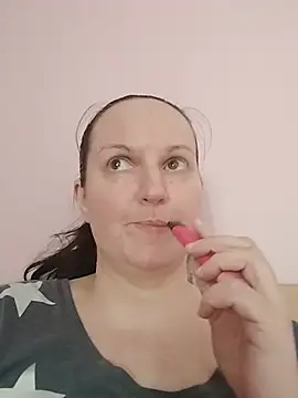 BustyLadyAlma Live XXX-chat