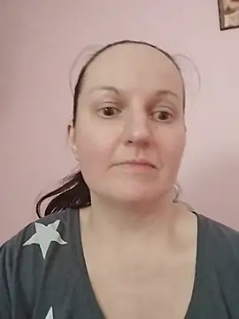 BustyLadyAlma's Webcam Show