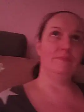 BustyLadyAlma's Webcam Show