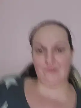 BustyLadyAlma Webcam show