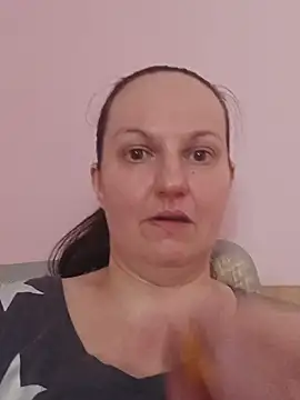 BustyLadyAlma Webcam show