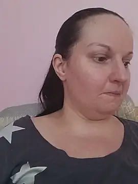 Chat XXX en directo de BustyLadyAlma