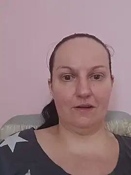 BustyLadyAlma's Webcam Show
