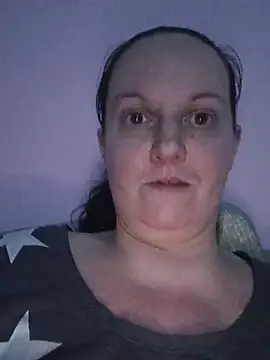 BustyLadyAlma Webcam show