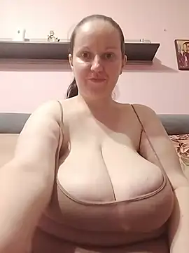 Chat XXX en directo de BustyLadyAlma
