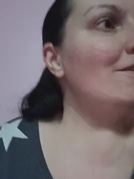 BustyLadyAlma Webcam-Show