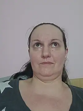 عرض كام BustyLadyAlma