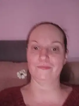 BustyLadyAlma's Webcam Show
