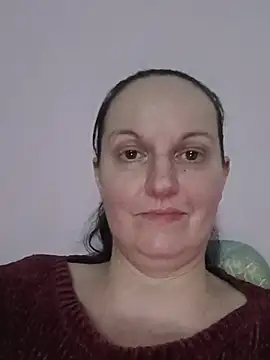 BustyLadyAlma's Webcam Show