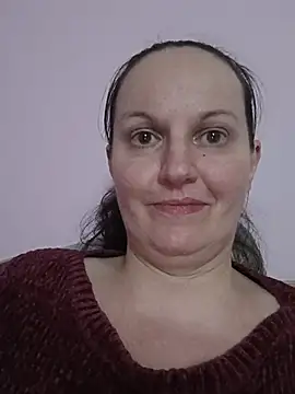 Chat XXX en directo de BustyLadyAlma