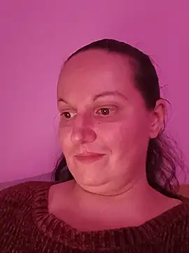 BustyLadyAlma's Webcam Show