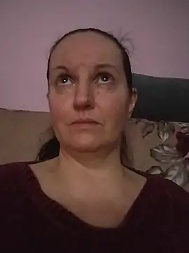 BustyLadyAlma's Webcam Show