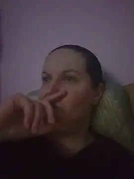 BustyLadyAlma Adlı Modelin Web Kamerası Şovu