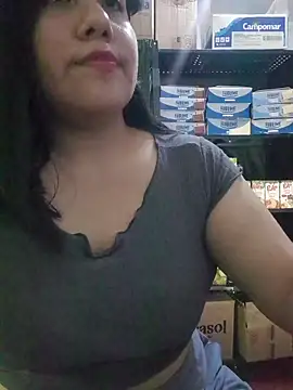 Kalani_Engel Pertunjukan Webcam