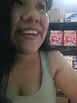 Kalani_Engel Show in webcam