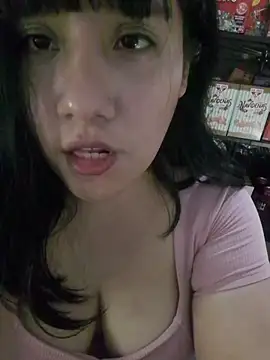 Show de Kalani_Engel na webcam