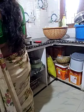 Chat +18 de Mrs_Mr_Singh ao vivo