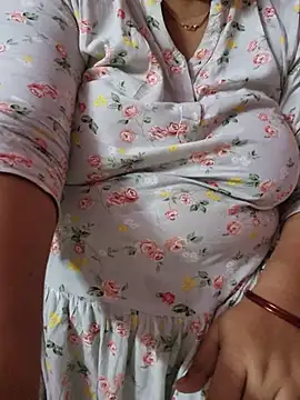 Mrs_Mr_Singh's Live XXX Chat