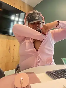 Show Webcam de CarmenCash__