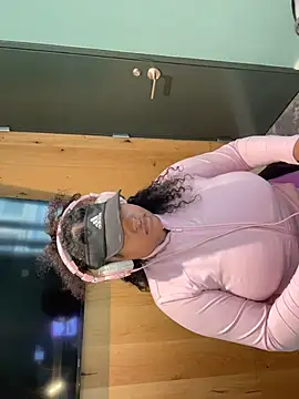 CarmenCash__'s Webcam Show