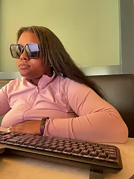 CarmenCash__'s Webcam Show