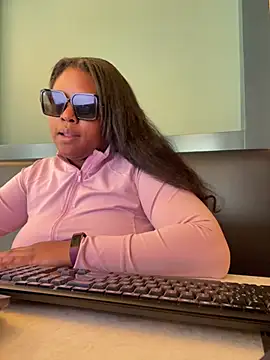 CarmenCash__'s Webcam Show
