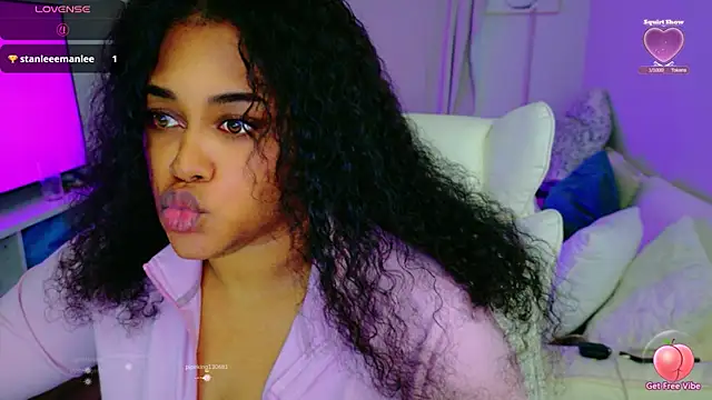CarmenCash__'s Live XXX Chat
