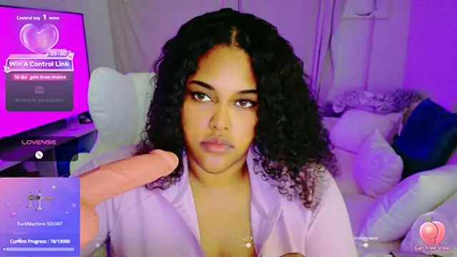 CarmenCash__'s Webcam Show