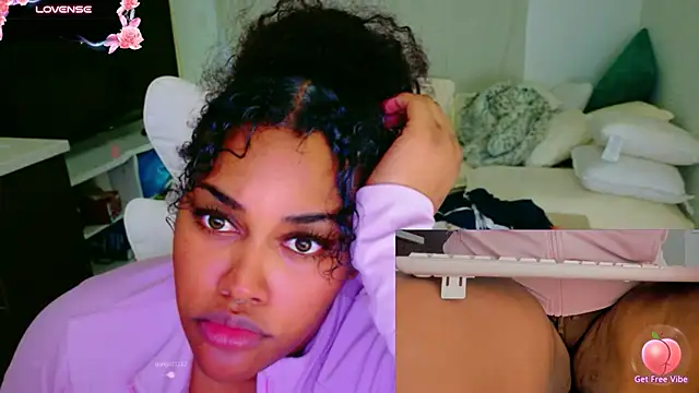 CarmenCash__'s Webcam Show