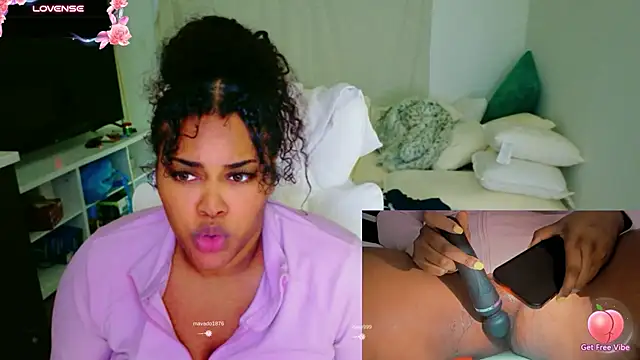 CarmenCash__'s Webcam Show