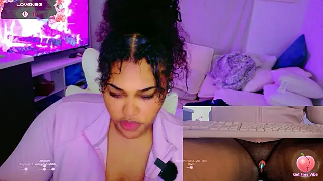 CarmenCash__ Chat XXX in diretta