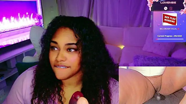 CarmenCash__'s Webcam Show