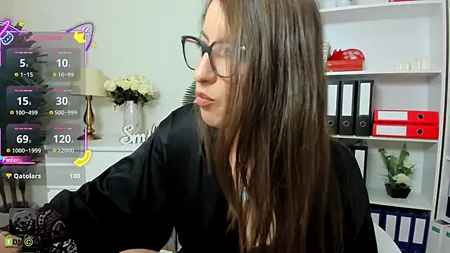 Chat +18 de amayawest ao vivo