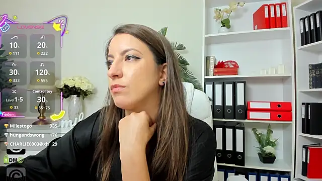 amayawest Chat XXX in diretta